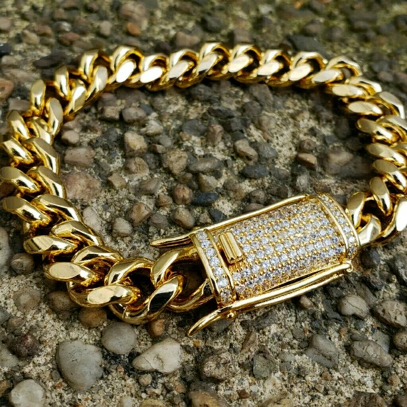 HIP HOP ICED OUT LAB DIAMOND WATCH & CUBAN LINK CH - Picture 4 of 6